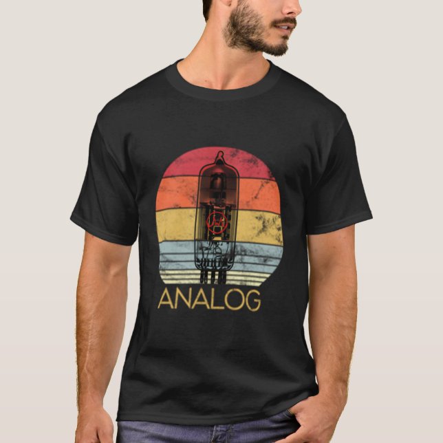 Vacuum Tube Analog Audio VentiN AMP Hi Fi eller Gu T Shirt (Framsida)