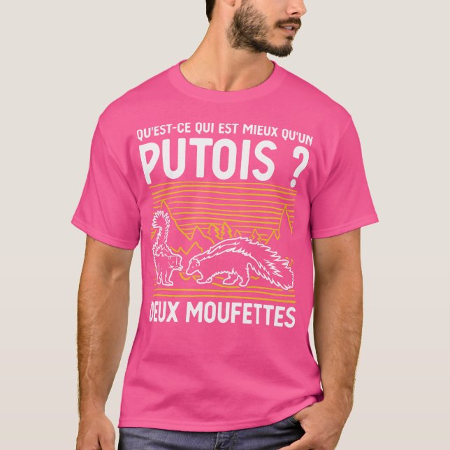 Vad är bättre än en Poo Two Skunks? T Shirt (Framsida)
