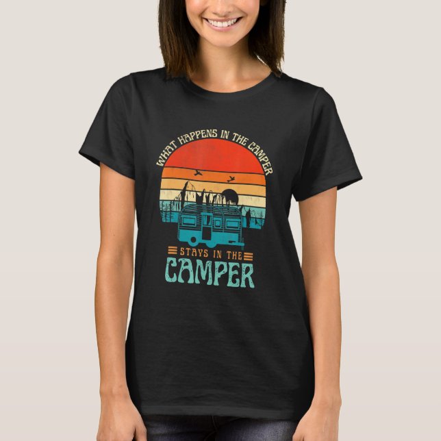 Vad händer i Camper Camping med Ord? T Shirt (Framsida)