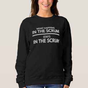 Vad händer i Scrum Funny Rugby Player? T Shirt