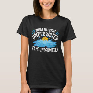 Vad händer under Underwater Funny Vatten Polo T Shirt
