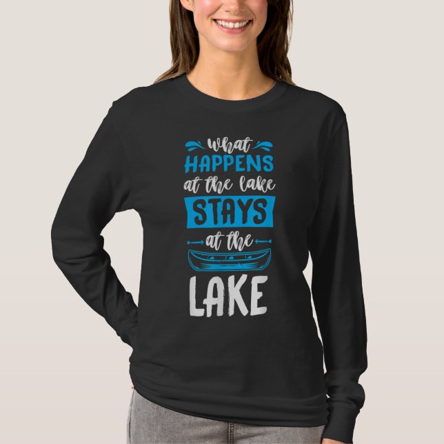Vad som händer vid Sjö-stationerna vid Sjö-sadeln T Shirt (Framsida)