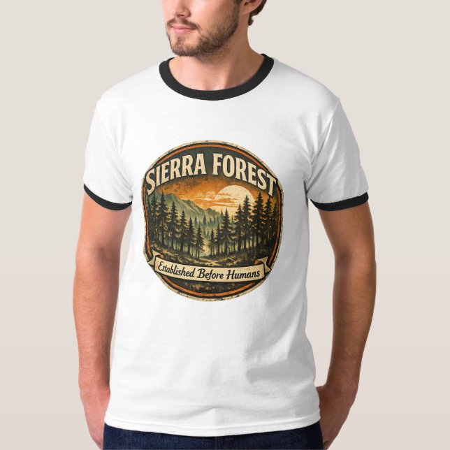 Väderbiten skog i Sierra - etablerad före människo T Shirt (Framsida)