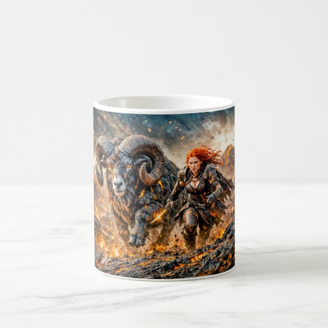 Vädurens stjärntecken med krigare och laddande bag kaffemugg (Center)