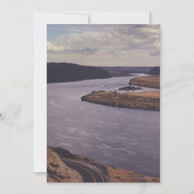 Väg vid floden (Framsida)