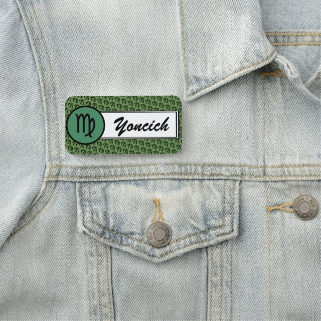 Våg Zodiac Symbol Standard av Kenneth Yoncich Namnbricka (På plats)