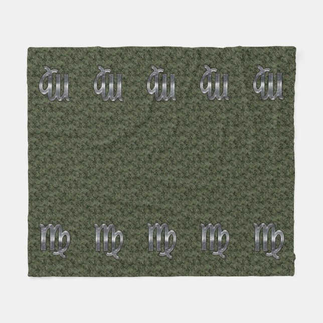 Våg Zodiac-tecken på Woodland Digital Camo Fleecefilt (Framsidan (Horisontell))