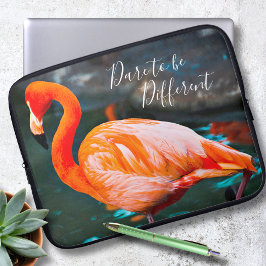 Våga vara annorlunda Rosa Flamingo Foto Modern Laptop Fodral