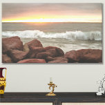 Vågar och Boulders 0893 Art. Canvastryck<br><div class="desc">Målning av "Vågar och Boulders 0893" Samlingsarbetsyta med inslagning som ger en långvarig, tonad, motståndskraftig utskrift av gallerikvalitet. Klicka på knappen "Anpassa" om du vill ha fler designalternativ. Utformningen skapades från min målning "Vinkarare och Boulders 0893" som fångade ett solnedgång, med vågar och boulders på Banderas Bay i Puerto Vallarta,...</div>