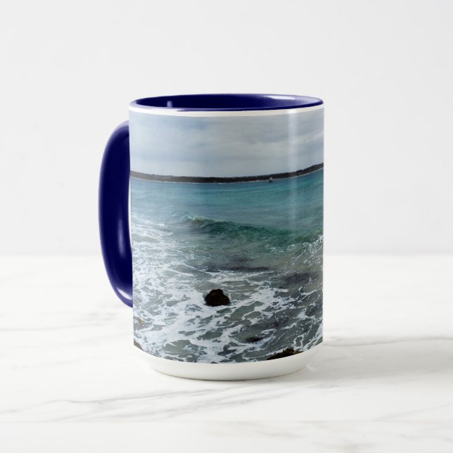Vågar och fiskebåtar i havet, mugg (Framsida vänster)