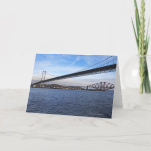 Vägen Bridge för förgrund är framåt en upphängning Kort