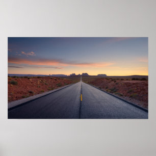 Vägen till den stam- monumentdalen parkerar poster