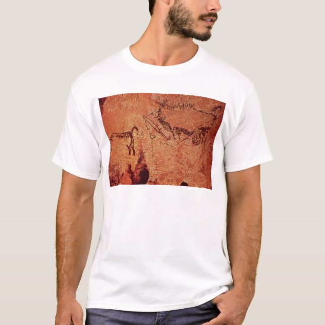 Vagga målning av en jaktplats, c.17000 BC Tee Shirt (Framsida)
