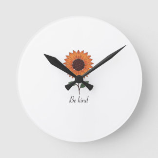 Väggklocka från "godhetshärdsblomma" samling