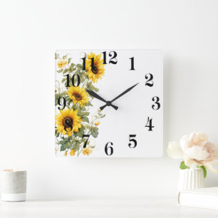 Väggur med blommotiv