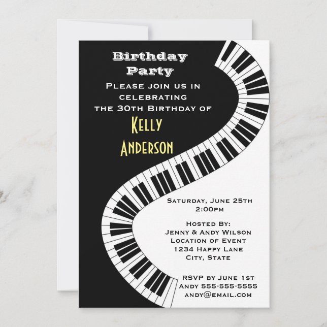Vågigt Curved Piano Nycklar Birthday Inbjudningar (Framsida)