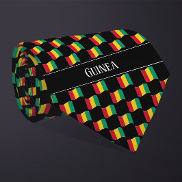Vågigt Guinea Flagga Mönster Slips