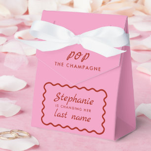 Vågigt Kant Rosa och Red Pop Champagne Presentaskar
