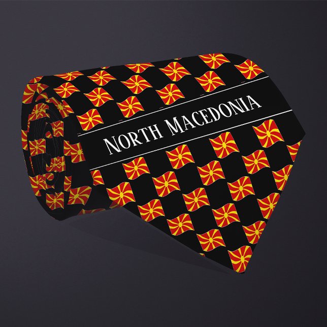 Vågigt norra Makedonien Flagga Mönster Slips (Skapare uppladdad)