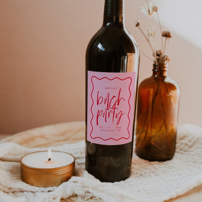 Vågigt Ram Red and Rosa Bachelorette Vin favor Vinflaska Etikett (Skapare uppladdad)