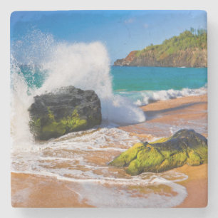 Vågor kraschar på stranden, Hawaii Stenunderlägg