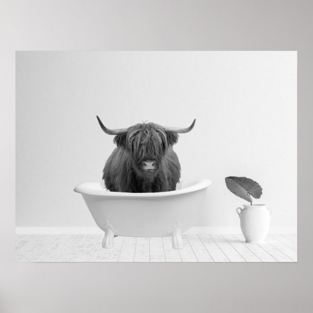 Vågrät Highland Cow Bathtub Home Poster (Framsidan)