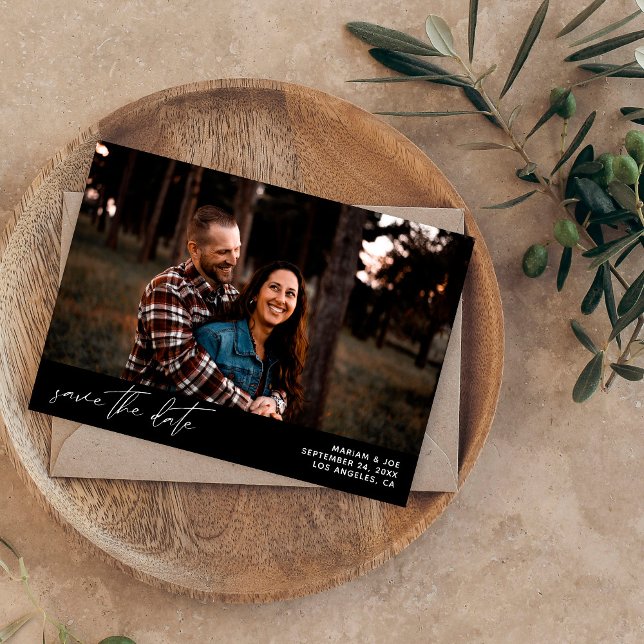 Vågrät Modern Chic Foto Spara datum Vit B Inbjudningar (Skapare uppladdad)