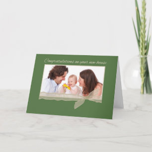 Vågräts fotoGrattisar på den nya Grönten Home Kort