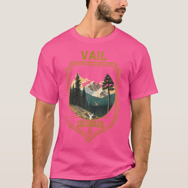 Vail Souvenir Apparel - Vail Hiking T Shirt (Framsida)