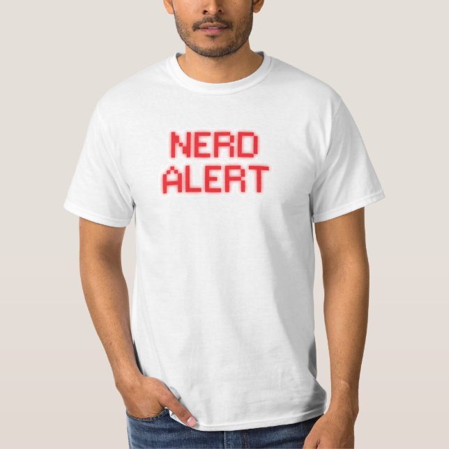 Vaken Nerd Tee Shirt (Framsida)