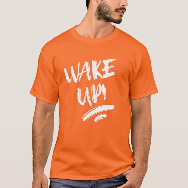 Vakna! Fin designtext T Shirt (Framsida)