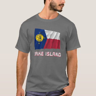 Vakö som vinkar flagga med namn t-shirt