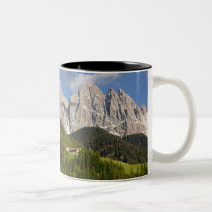 Val di Funes, Villnösstal, Dolomiterna, Italien Två-Tonad Mugg