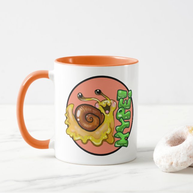 VÄLDIGT HYPE! Snigel Emote Mugg (Med munk)
