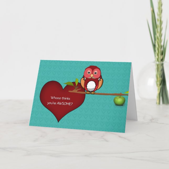 Valentin gulliga uggla på ett grenkort helgkort (Framsida)
