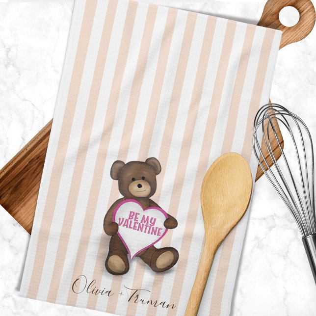 Valentindagen Whimsical Cute Nalle Kökshandduk (Be my Valentine's cute kitchen towel.)