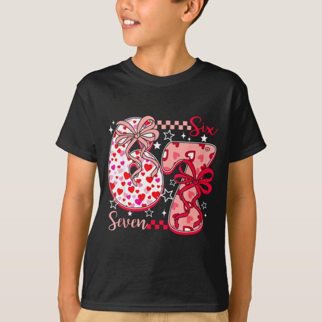 Valentine 67 Six Seven 6 7 Meme Valentines Day Gir T Shirt (Framsida)