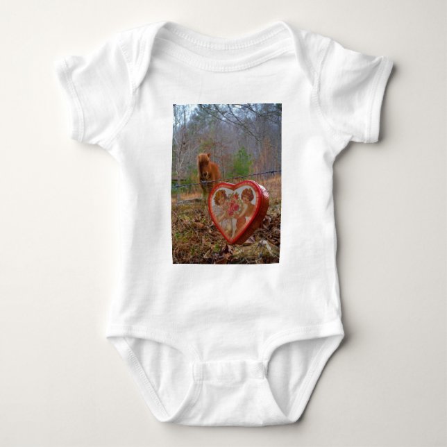 Valentine Heart Miniature Brown Horse T-shirt (Framsida)