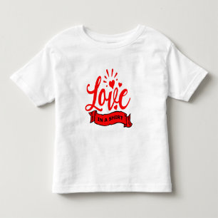 Valentine Hearts Quote Kärlek i en T Shirt