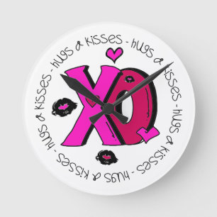Valentine Hugs och Kisses Rund Klocka