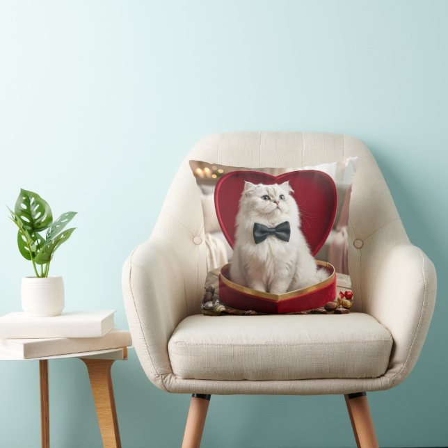 Valentine Persian Cat In Chocolate Candy Box Kudde (Stol)