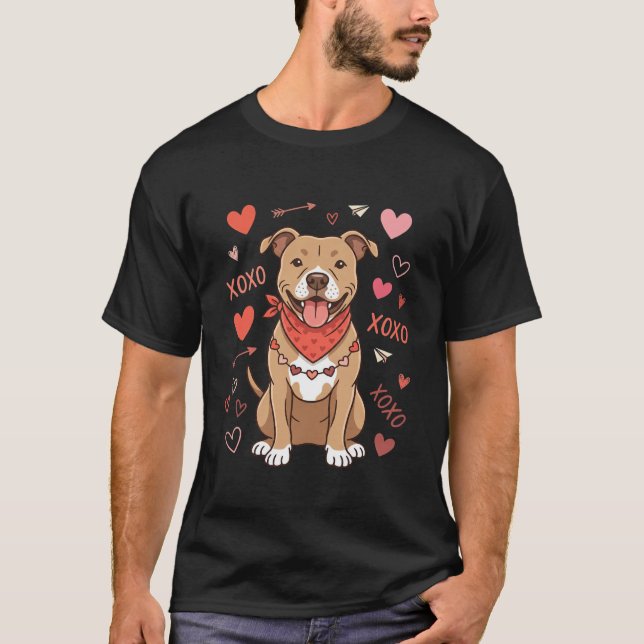 Valentine Pitbull Hund XOXO Kärleksdesign T Shirt (Framsida)