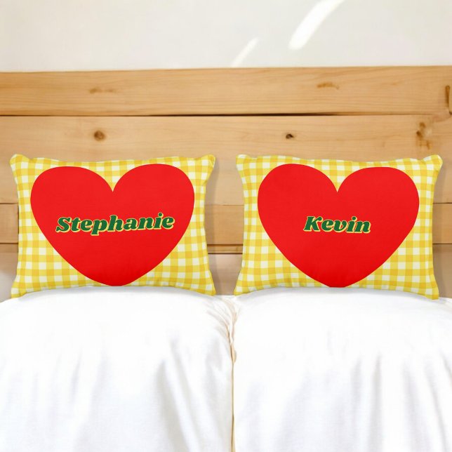 Valentine Red Heart Gult Gingham Couple Gift Prydnadskudde (Skapare uppladdad)