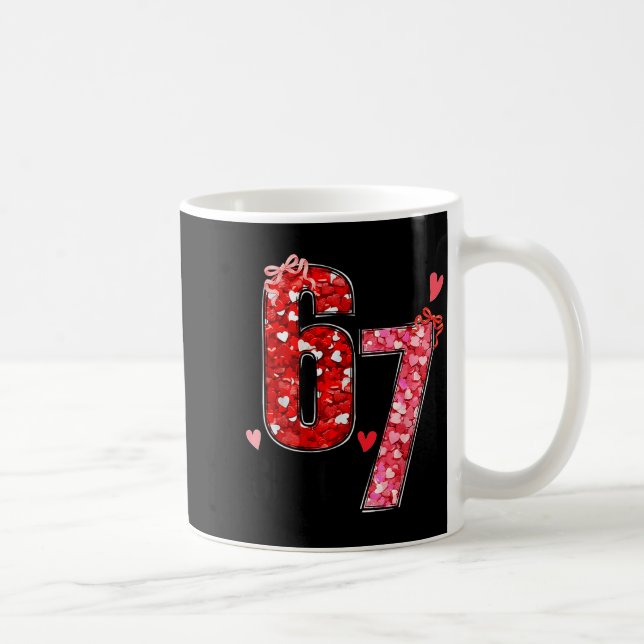 Valentine Six Seven Roligt 67 Meme Gen Alpha Slang Kaffemugg (Höger)
