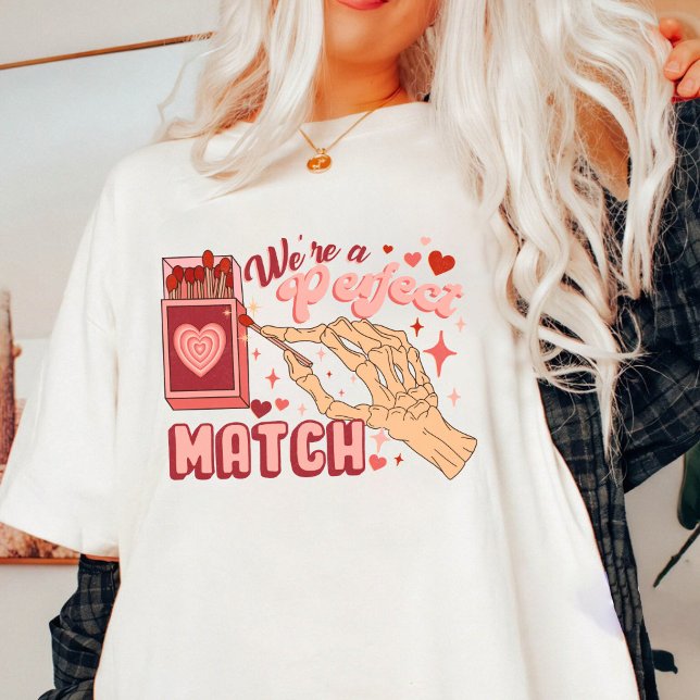 Valentine, vi är en Perfekt Match Heart T Shirt (Skapare uppladdad)