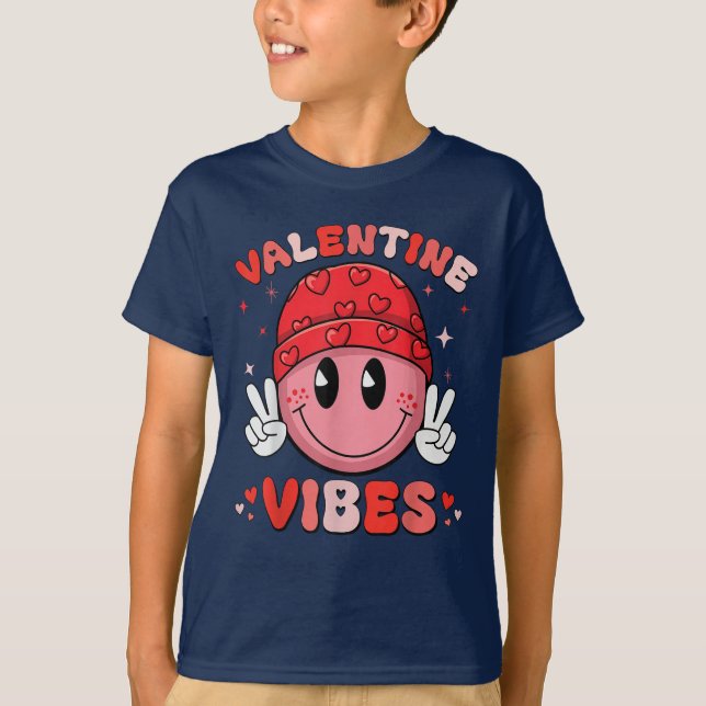 Valentine Vibes Valentines day Retro T Shirt (Framsida)