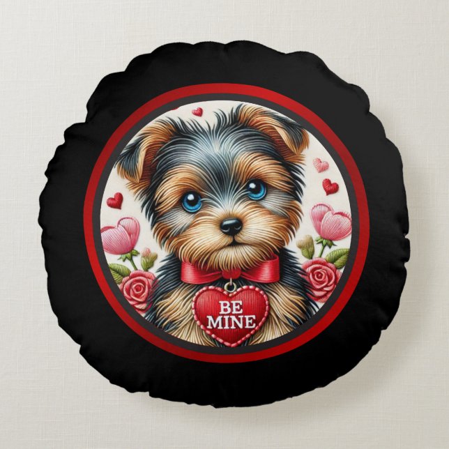 Valentine Yorkie be my Round Pillow Rund Kudde (Framsidan)