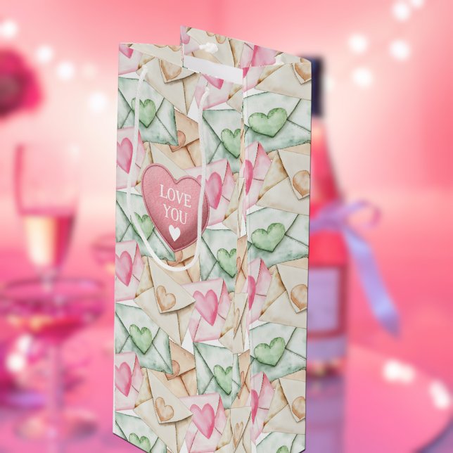 Valentinekuvert och hjärtan (Skapare uppladdad)
