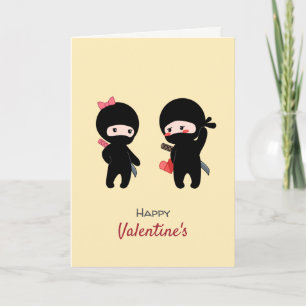 Valentinen Ninja parar, en pojke och en flickagult Helgkort