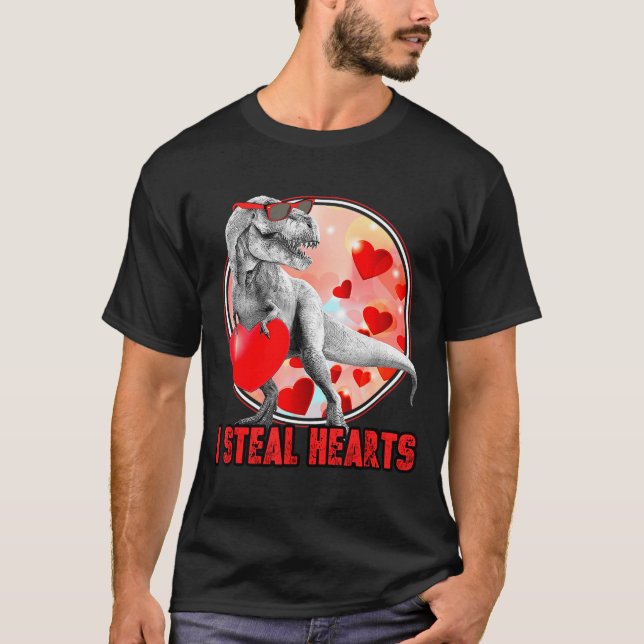 Valentines Day Dinosaur T Rex I Steal Hearts Funny T Shirt (Framsida)
